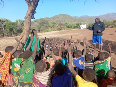 Flebocollect continúa su trabajo en Karamoja (Uganda) ampliando el estudio entomológico y reforzando la educación comunitaria frente a la leishmaniosis visceral